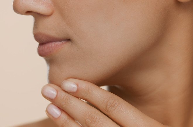 Mewing: चेहरे को आकर्षक बनाने की सरल और प्रभावी तकनीक Beautiful women jawline