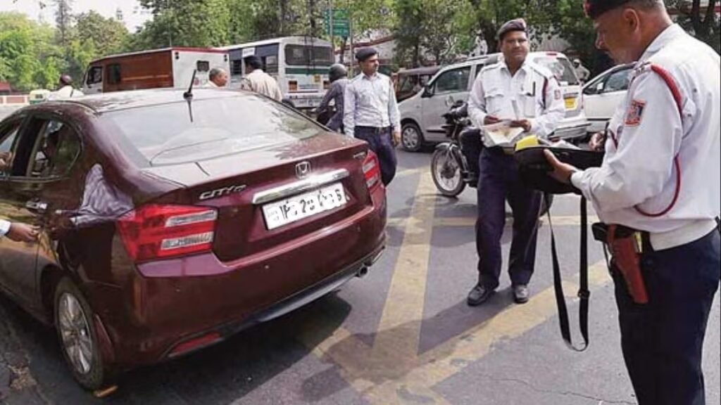 E-Challan के नियमों में बड़ा बदलाव, अदालत जाने से पहले भरना होगा 50% जुर्माना E-Challan के नियमों में बड़ा बदलाव, अदालत जाने से पहले भरना होगा 50% जुर्माना