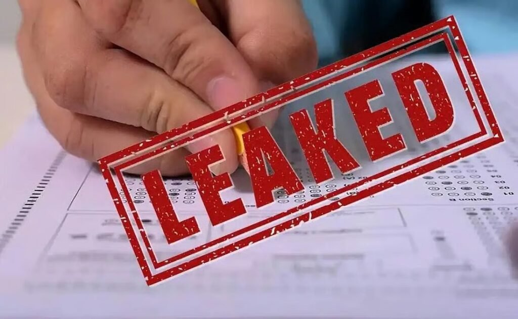 Maharashtra TET Exam Paper Leak: पेपर लीक के बाद महाराष्ट्र TET परीक्षा रद्द, 4.28 लाख अभ्यर्थियों पर पड़ा असर Maharashtra TET Exam Paper Leak: पेपर लीक के बाद महाराष्ट्र TET परीक्षा रद्द, 4.28 लाख अभ्यर्थियों पर पड़ा असर
